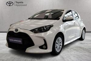Toyota Yaris Hybrid Active MY22