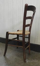 Sedia impagliata in legno massiccio