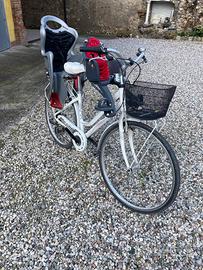 Bicicletta da donna city bike con seggiolini
