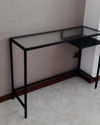 Scrivania/tavolo Ikea