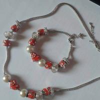 collana con bracciale 
