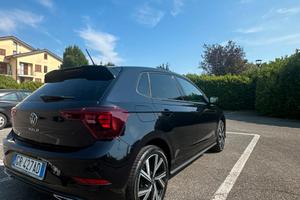 Polo VI 2022 1.0 tsi R-Line 95cv dsg