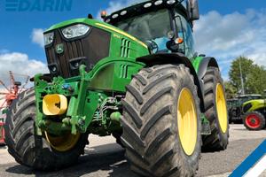 Trattore JOHN DEER 6175R