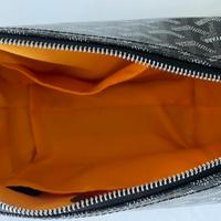 pochette goyard