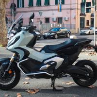 MOTO HONDA X-ADV 750 DCT Adventure Abs Luglio 2024