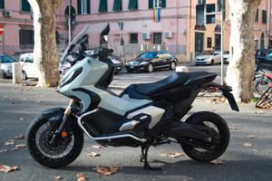 MOTO HONDA X-ADV 750 DCT Adventure Abs Luglio 2024