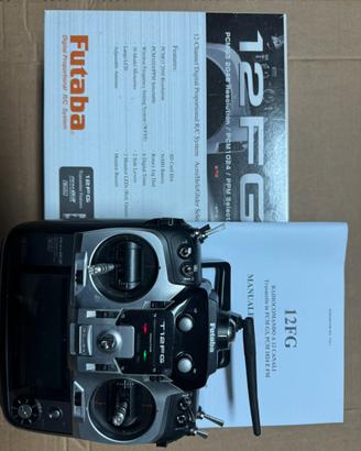 Radiocomando futaba t12fg + 9 riceventi