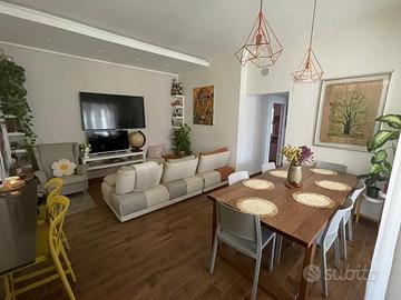 Moderno Appartamento con Giardino 30 Mt Spiaggia