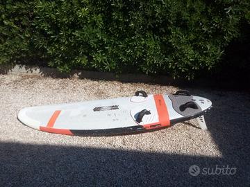 TAVOLA WINDSURF 135Llt FOIL READY