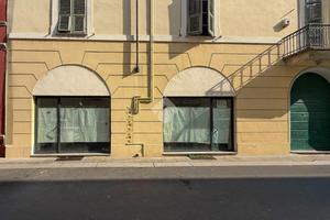 NEGOZIO A PIACENZA