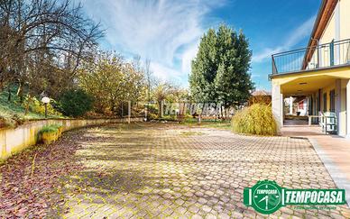 Casa indipendente a Alessandria Via Varza 6 locali