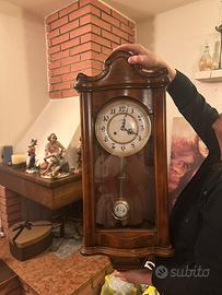 Orologio a pendolo da parete in legno - classico