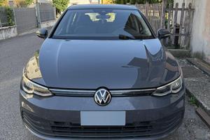 GOLF 8 serie eTSI
