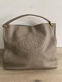 Borsa originale PRADA a sacca large in pelle
