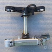 PIASTRE YAMAHA R1 BIG BANG 2009/2011