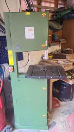 Sega a nastro Fervi con lama da 2950 millimetri