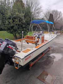 BOSTON WHALER 25 OUTRAGE del 1985