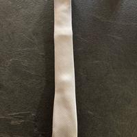 Cravatta grigio perla