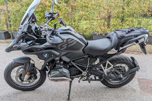 BMW R1250GS Triple Black – 2022 – 31.000 km