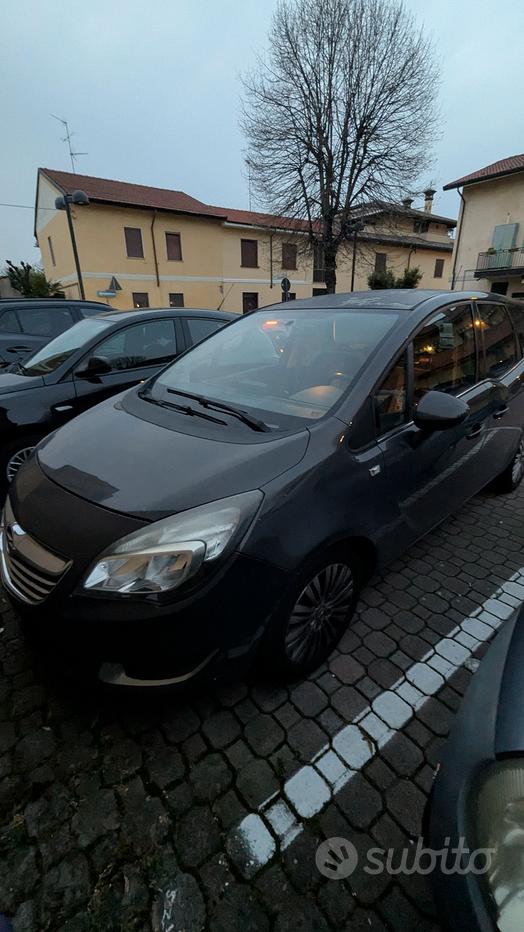 Opel Meriva 2ª serie