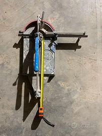 Tagliapiastrelle varie misure