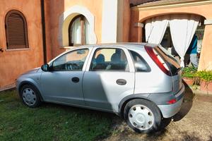 Opel corsa 1.0