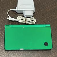 Nintendo DS XL 2010