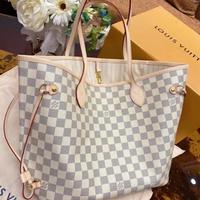 Borsa Neverfull di Louis Vuitton