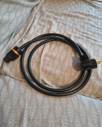 Oyaide black mamba v2