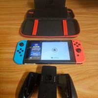 Console Nintendo Switch + Custodia