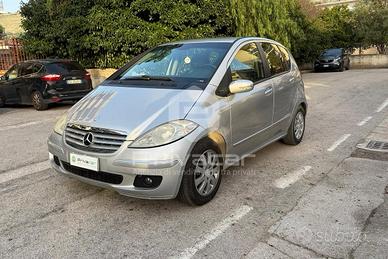 MERCEDES A 150 Elegance
