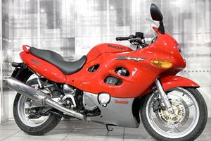 Suzuki GSX 600 F
