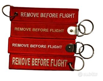 portachiavi REMOVE BEFORE FLIGHT