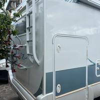 Camper mansardato
