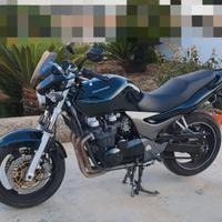 Kawasaki ZR7 - 2004