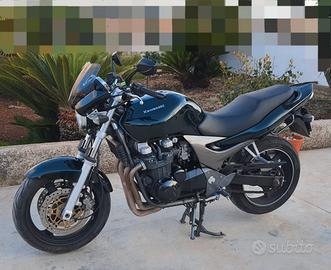 Kawasaki ZR7 - 2004