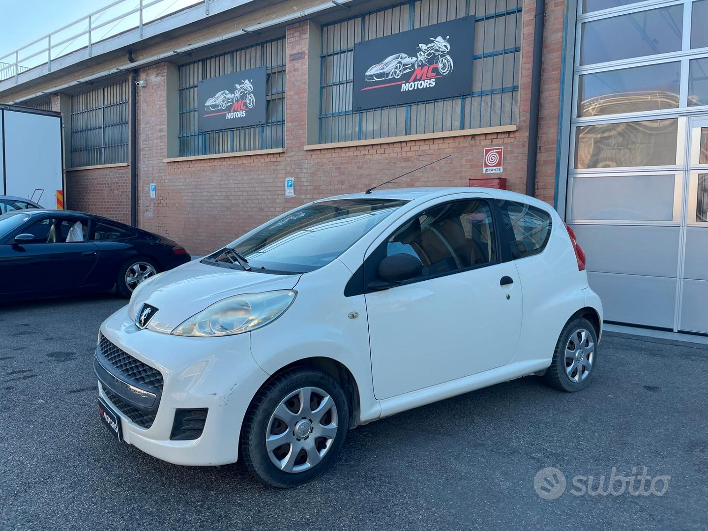 Peugeot 107 2011 photo 2