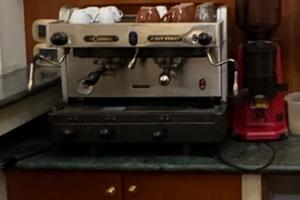 Attività ristorante-pizzeria