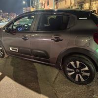 C3 1.5 diesel 102 CV Shine 