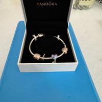 Bracciale Pandora più charm originale