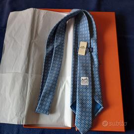 Cravatta Hermes