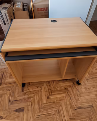 Scrivania Porta PC Multifunzione con Ruote