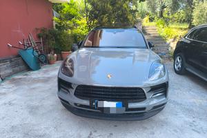 Porsche Macan 2.0 turbo benzina 245 CV 