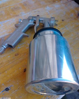 Utensile vintage per verniciatura ad aria.