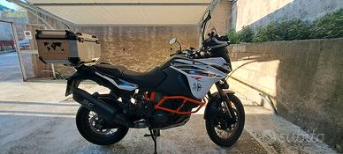 KTM 1090 Adventure R - 06/2018