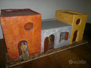 Presepe: casetta tripla per diorami