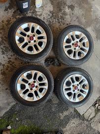 Cerchi e gomme 175-65R14