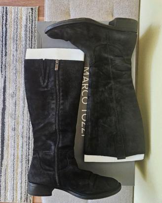 Stivali donna Marco Tozzi in pelle scamosciata