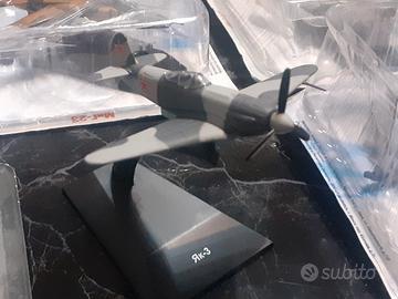 Lotto modellini aerei militari