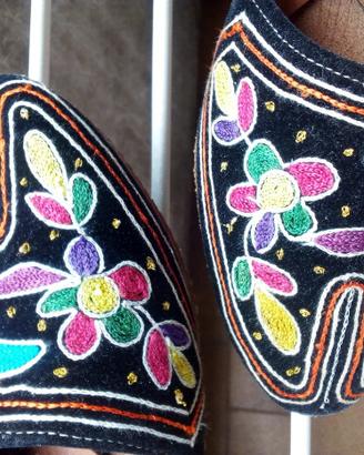 Scarpe Pakistane originali